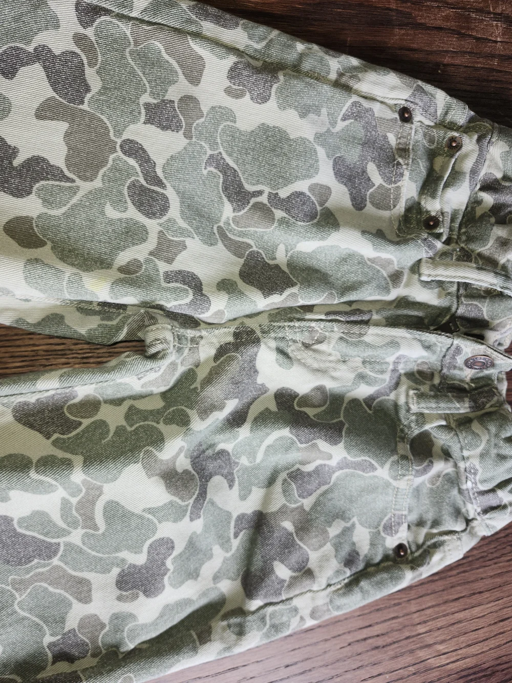 Camo Print Pants with Elastic Waist